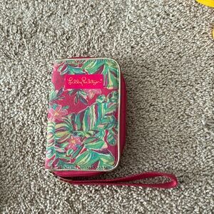 Lilly Pulitzer wallet